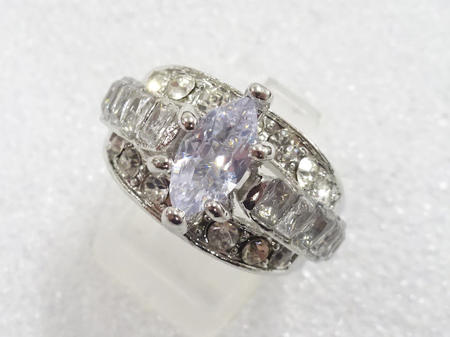 Japanese Kimono / Antique Accessories Metal